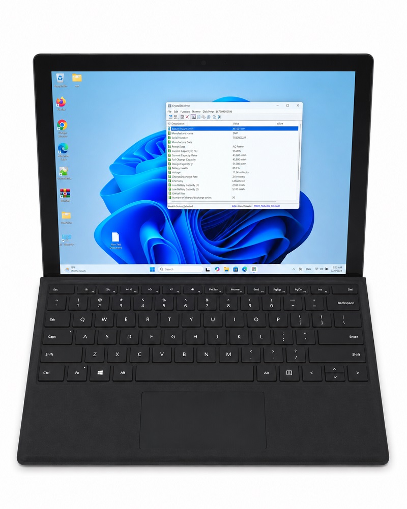 سورفیس خرید Microsoft Surface Pro 5 | پردازنده Core i7-7660U و رم 8GB | نصب شده ویندوز 11 - Image 1